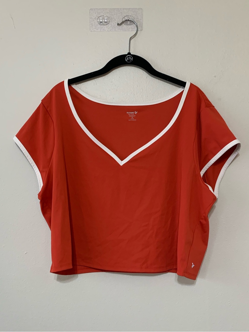 DISCONTINUED RED COLOR Old Navy Power Soft Workout Crop Top Women’s 3X